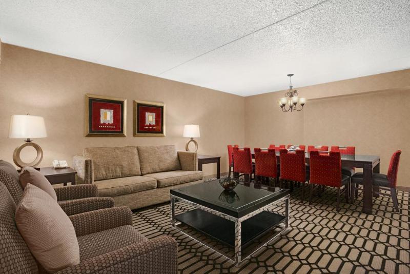 Delta Hotels By Marriott Fargo Exterior foto